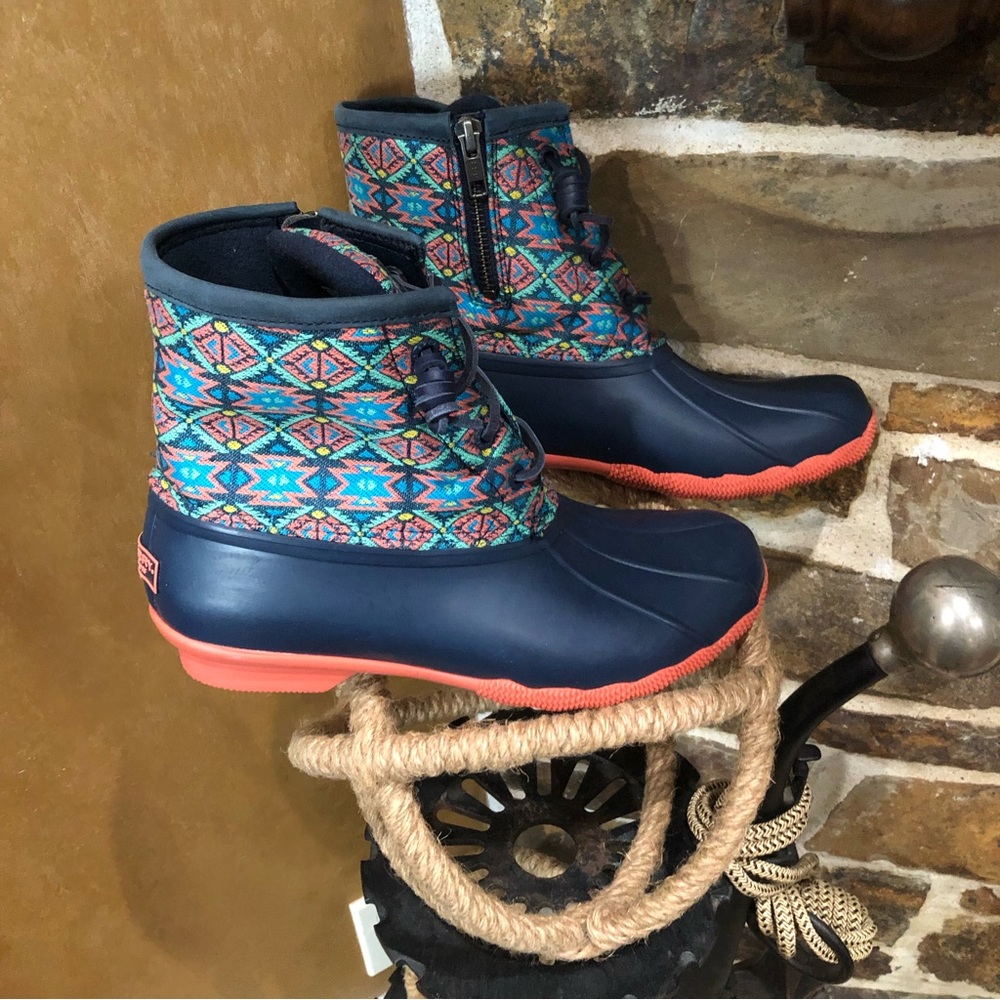 NEW Sperry Rain Boots Size 7M